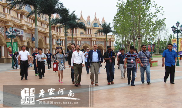 ����(gu��)���γ������L(zh��ng)����F(tu��n)�W�R���ݷ��؅��^����