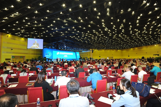 2016�Ї�(gu��)�����ݣ���(gu��)�H���γ������L(zh��ng)Փ���_Ļ