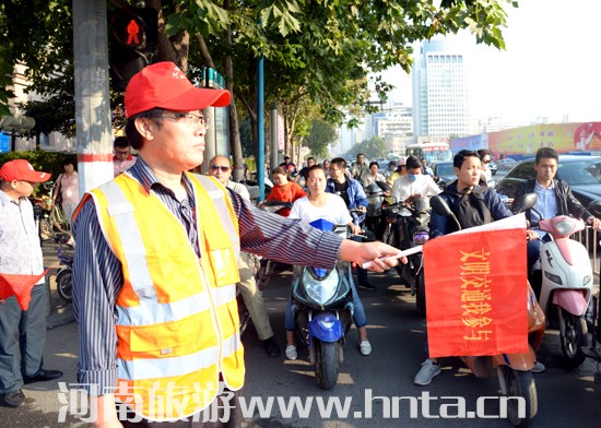 �Ҿ��_չ�������н�ͨ��(d��o)־Ը�߻��