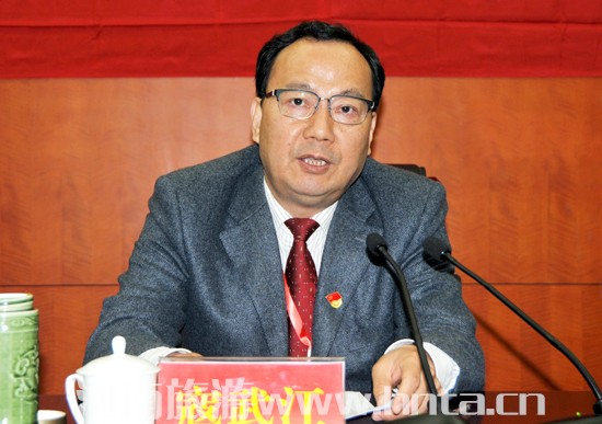 �Ҿ�ֱ�ٙC�P�hί�A�M��ɓQ��