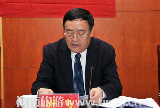 �Ҿ�ֱ�ٙC(j��)�P(gu��n)�hί�A�M��ɓQ��