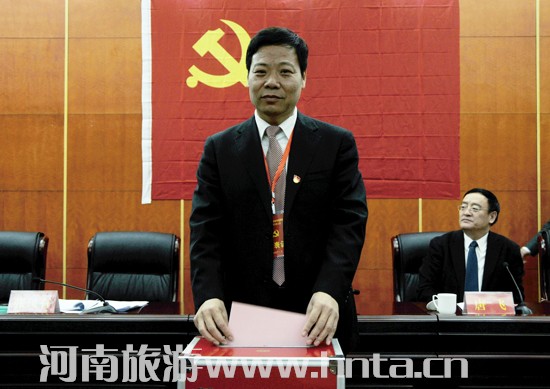 �Ҿ�ֱ�ٙC�P�hί�A�M��ɓQ��