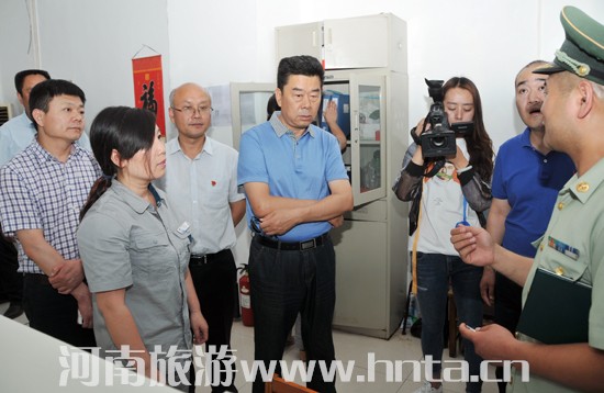 ���P�и����L(zh��ng)���(du��)����(d��o)�z��ƽ�ɽ���������а�ȫ���a(ch��n)������r