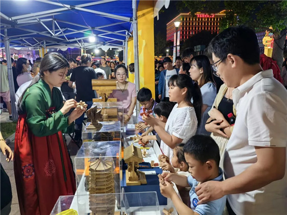 ���ݷ��zչ�ݻ�Ӿ��ʼ��� 