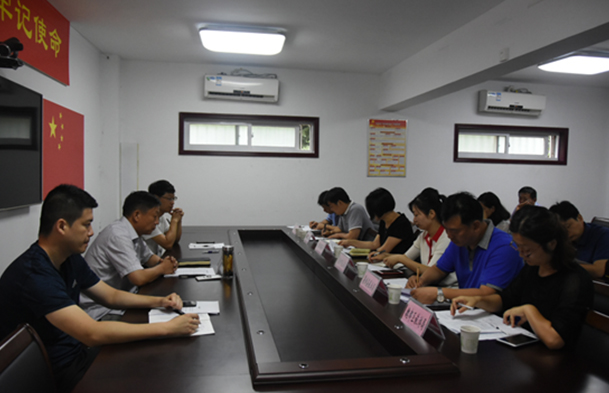 �S�������ξ����_(k��i)�ߺڳ������(xi��ng)����(zh��ng)�������M(j��n)��Մ��(hu��)